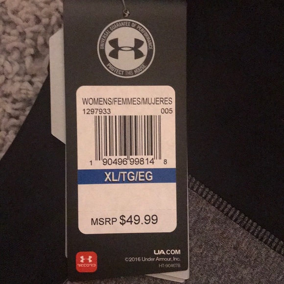 Under Armour women’s Fly-By Capri. Black/ Gray - Picture 3 of 7